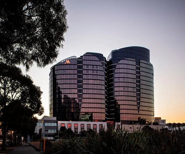 Melbourne Marriott Hotel Docklands